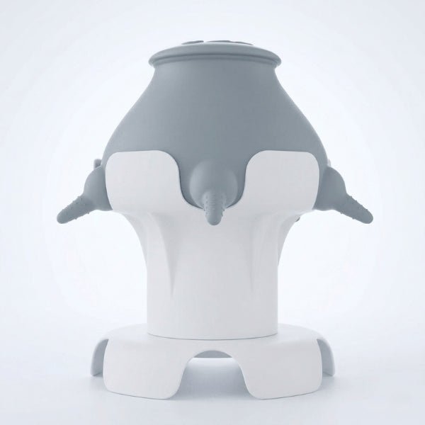 Biberon pour chatons surélevé gris avec base stable évite renversement et facilite sevrage