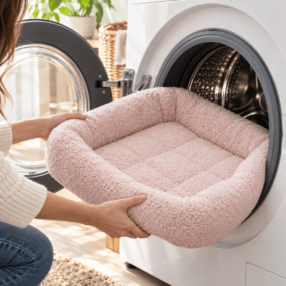 Couchage chats rose lavable en machine avec structure rembourrée facile d’entretien