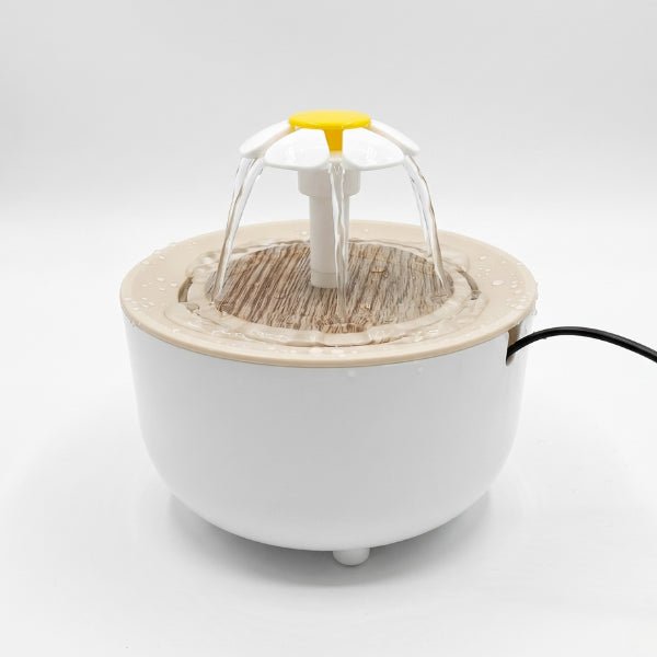 Fontaine à eau pour chat automatique cascade fleuron silencieuse pour meilleure hydratation quotidienne