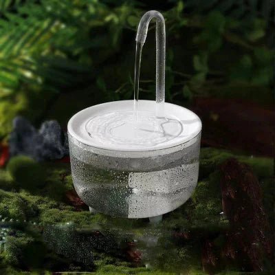 Fontaine à Eau Pour Chat fond naturel eau qui coule tube transparent CatDrinker™ - Amour de Chat
