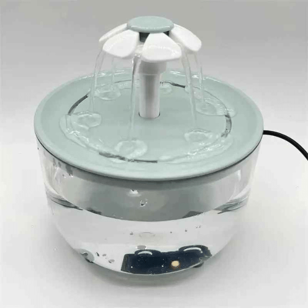 Fontaine à eau pour chat fleuron verte transparente CatDrinker™