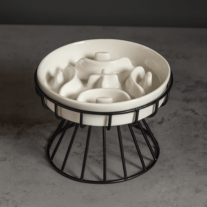 Gamelle anti glouton chat labyrinthe céramique blanche surélevée support fer noir NoRush Bowl™