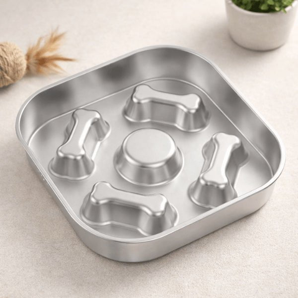 Gamelle antiglouton chat inox carrée avec obstacles pour contrôler la vitesse d'alimentation et éviter la gloutonnerie