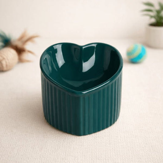 Gamelle en céramique pour chat design cœur favorise alimentation confortable et bien-être félin