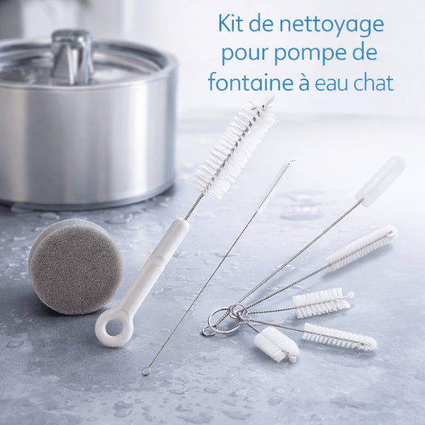 Contenu du kit nettoyage pour pompe fontaine à eau chat avec brosses et éponge