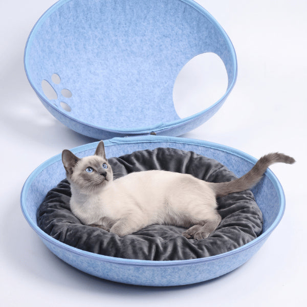 Maison chats ouverte avec coussin moelleux offrant une surface de repos spacieuse