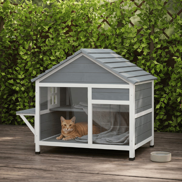 Niche pour chat extérieur surélevée offrant refuge spacieux confortable et parfaitement protégé