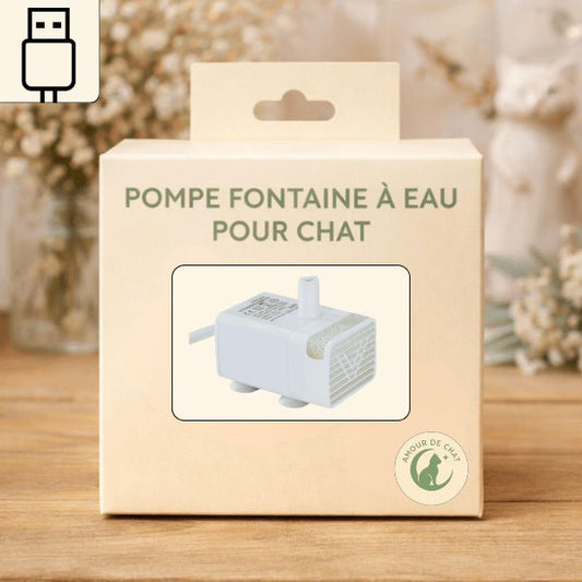 Pompe pour fontaine eau chat présentée dans son emballage d’origine